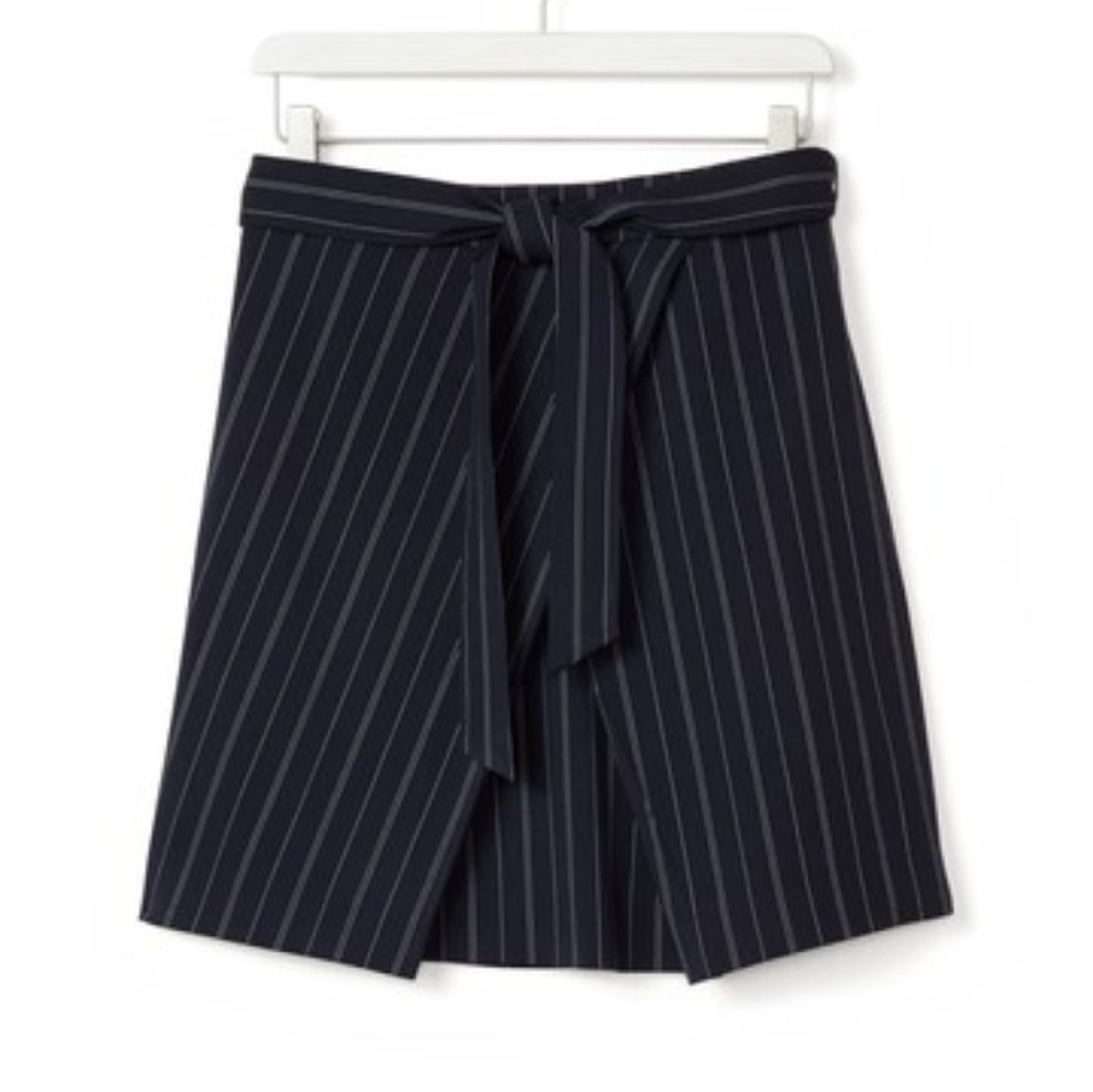Banana republic front-tie pinstripe skirt NWT